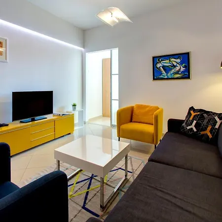 Katarina Apartment *